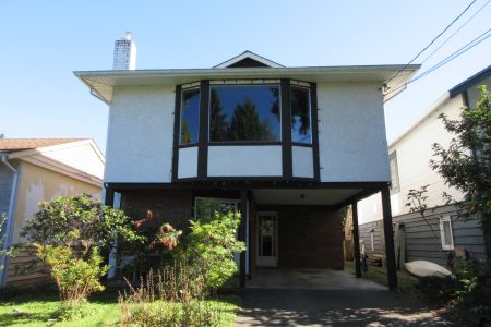 Single family - North Vancouver BC
