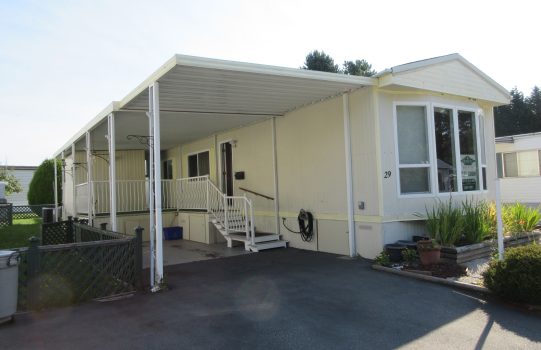 Mobile home - Surrey, BC