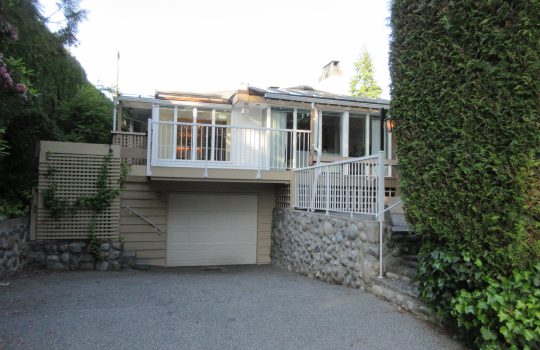 Single family - North Vancouver, BC