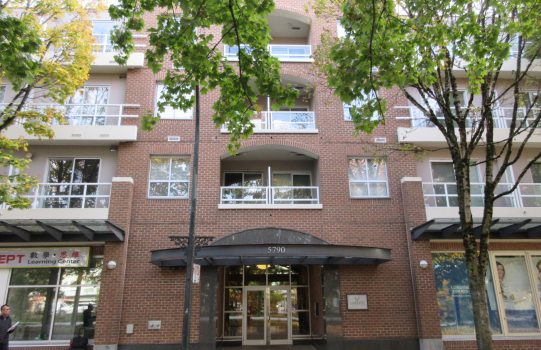 Townhouse - Vancouver BC